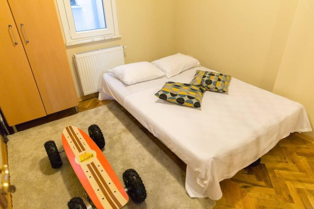 Brand New Flat Close To Everywhere Apartment